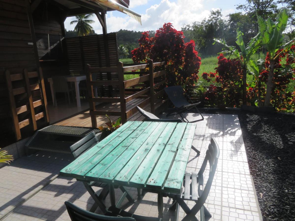 Bungalow des Palétuviers Morne-a-l'Eau Esterno foto