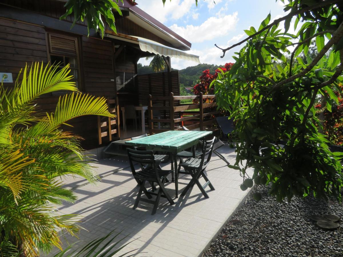 Bungalow des Palétuviers Morne-a-l'Eau Esterno foto