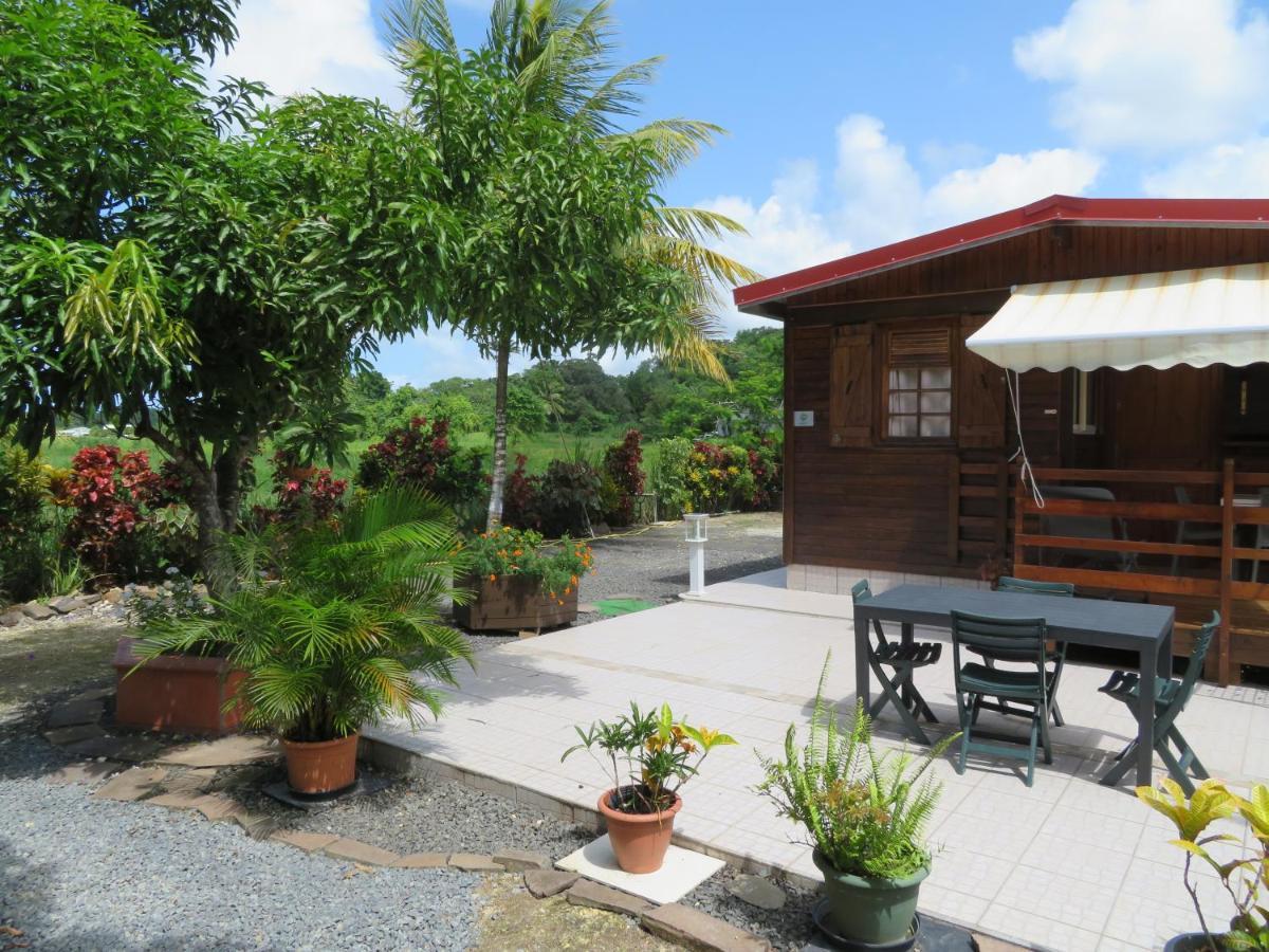 Bungalow des Palétuviers Morne-a-l'Eau Esterno foto