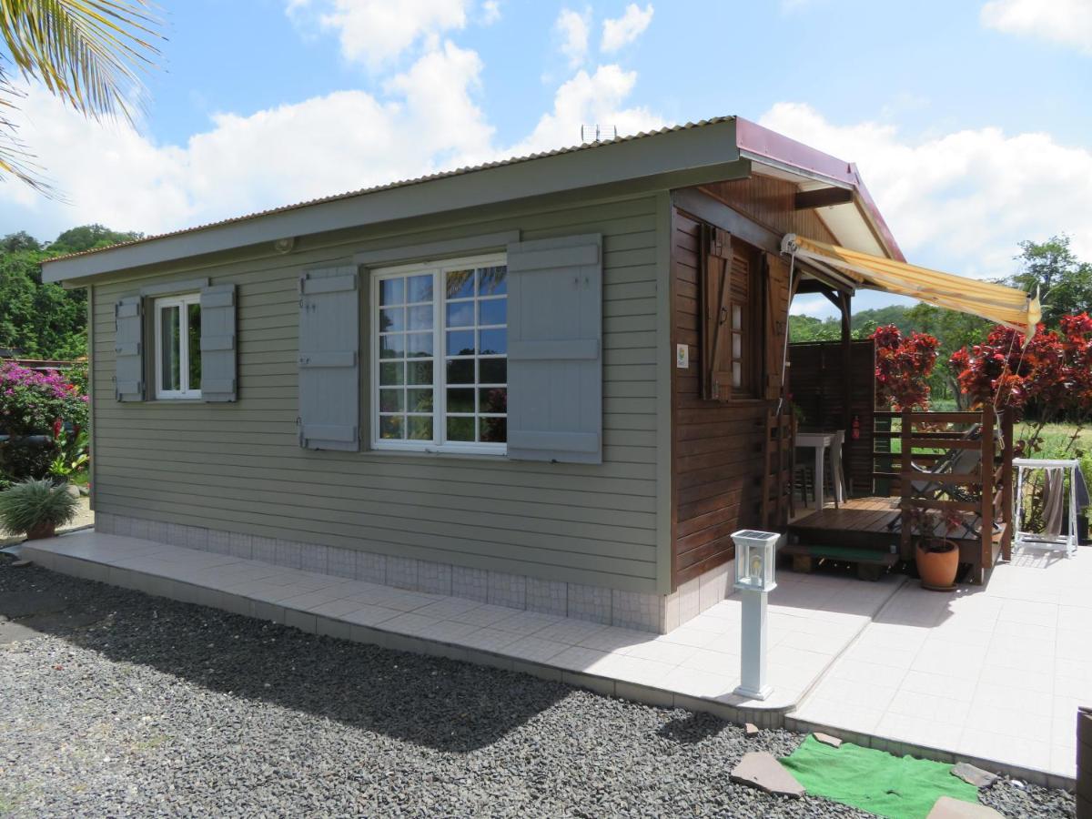 Bungalow des Palétuviers Morne-a-l'Eau Esterno foto